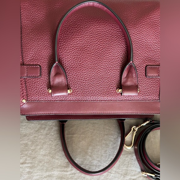 COACH Swagger 27 Smooth & Pebble Leather Crossbody Bag in Burgundy - Picture 7 of 15